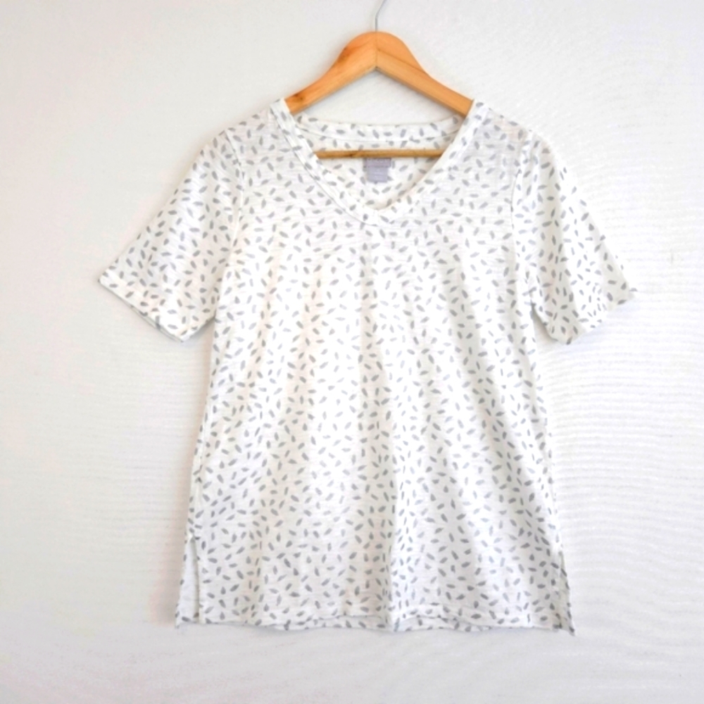 Chico's Women's Dotted Foil Short Sleeve V-Neck Slub Tee